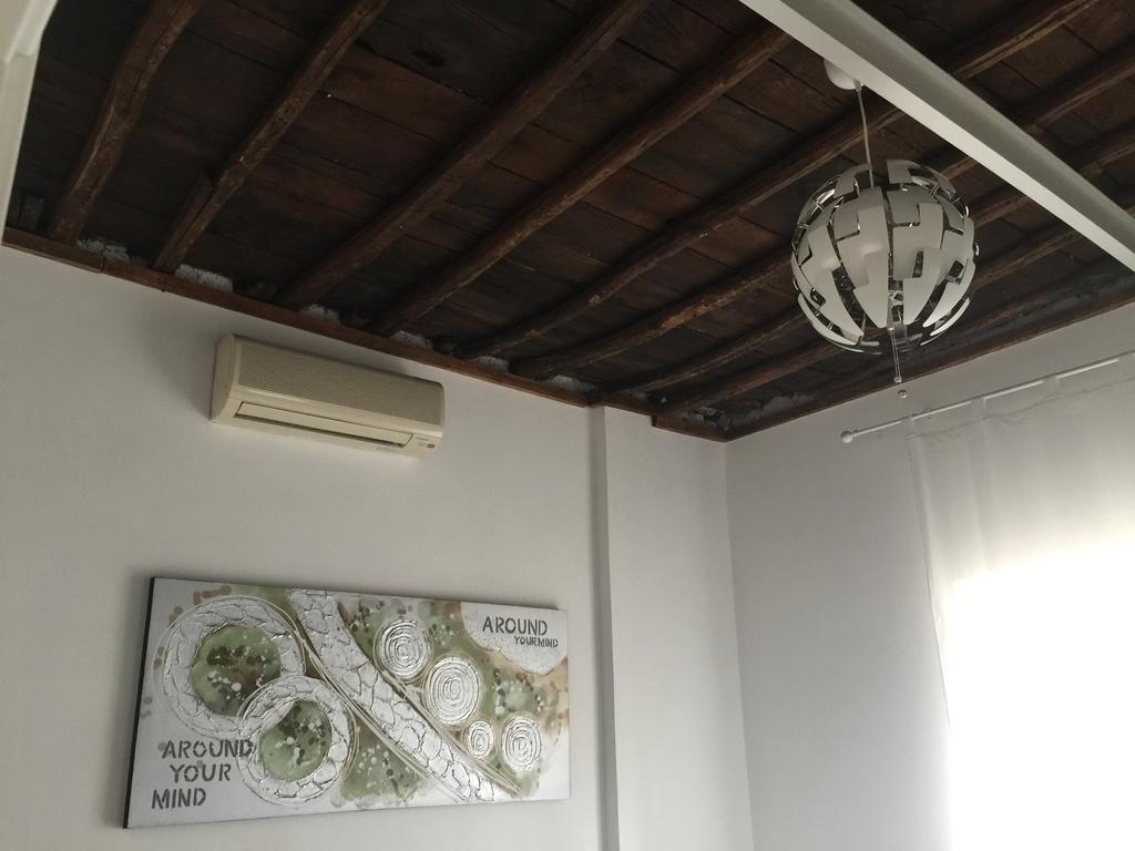 White Ostilia Apartments Ρώμη Δωμάτιο φωτογραφία