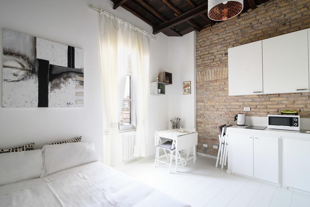 White Ostilia Apartments Ρώμη Εξωτερικό φωτογραφία